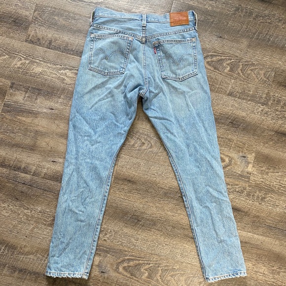 Levi 501 Distressed Jeans - Picture 3 of 5
